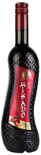 detail Aromatizovaný vinný napoj Červená švestka 0,7L Mikado